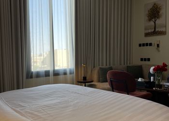 استديو فندقي بسرير ماستر و جلسه