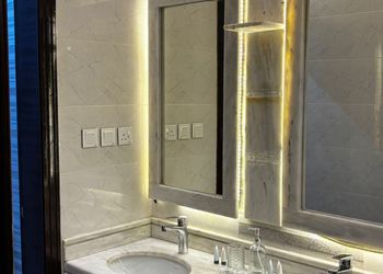 استراحة بمجالس واسعة وأثاث مريح 