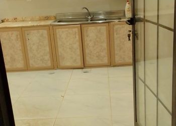 استراحة بمسطح اخضر ومسبح