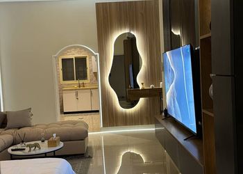 استديو بتصميم مودرن ودخول ذاتي