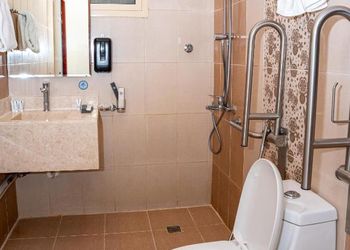 استديو بسرير ماستر ودخول ذاتي