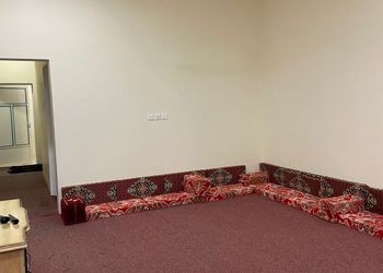 شقة بصالة وغرفة نوم