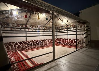 شاليه بمسبح خارجي 