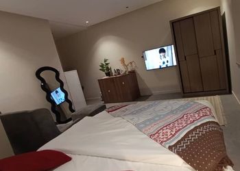 استديو بسرير ماستر