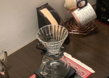 شقة بصالة أنيقة ودخول ذاتي 
