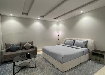استديو بدخول ذاتي وسرير مريح 
