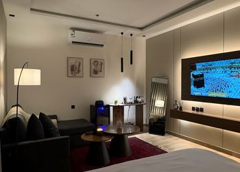 استديو بدخول ذاتي وسرير مريح 