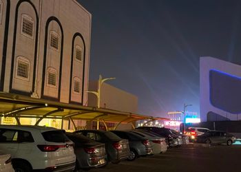 استديو بسرير ماستر وجلسة جانبية 