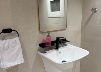 استديو هادئ بسرير ماستر 