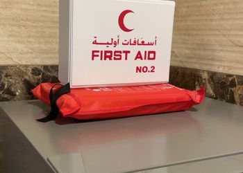شقة راقية مع موقف خاص وسط الخبر 