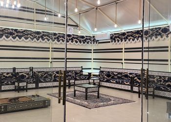 استراحة بجلسة خارجيه وملحق