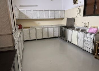 مزرعة ببيت شعر وجلسة خارجية