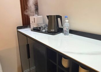 شقة بغرفة نوم وصاله انيقه