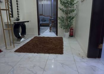 شقة بغرفتين نوم وصالة 