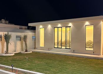 استراحة بمجلس وألعاب أطفال 
