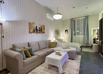 استديو بأثاث فندقي واجواء رائعة 