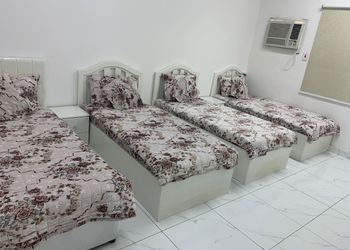 شقة بغرفتين نوم وصالة 
