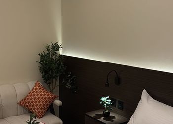استديو هادئ بسرير ماستر 