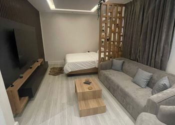 استديو بسرير ماستر ودخول ذاتي 