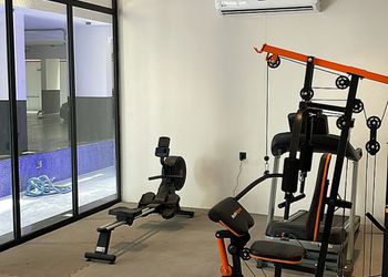 استديو بسرير ماستر وجلسة جانبية 