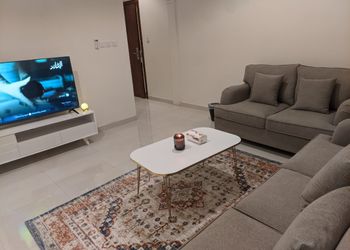 شقة بصالة وغرفة نوم