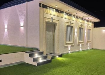 استراحة بمسطح اخضر وجلسه خارجيه