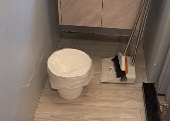 استديو بسرير ماستر وجلسة جانبية 