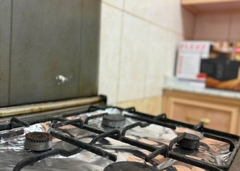 شقة هادئة بغرفتين وصاله