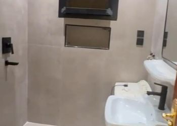 شقة بغرفتين نوم وصالة