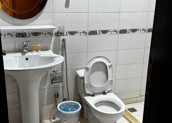استديو بسرير ماستر ودخول ذاتي