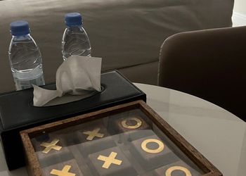 شقة بغرفة جلوس وغرفة نوم 