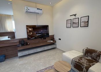 استديو بسرير ماستر وجلسة جانبية 