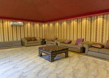 شاليه بركن شواء بيت شعر,مسطح اخضر,نطيطه
