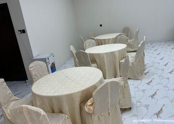 شاليه بألعاب مائية وجلسة خارجية