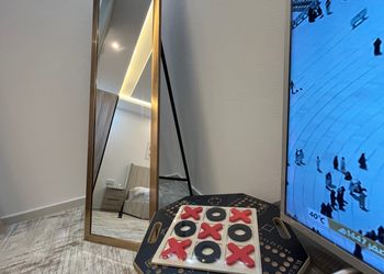 استديو بسرير ماستر 