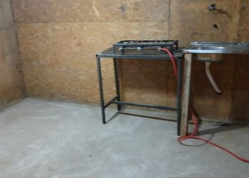 مخيم بجلسة خارجية وبيت شعر 