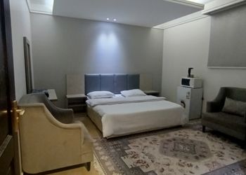 استديو بسرير ماستر ودخول ذاتي