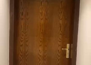 استديو هادئ بسرير ماستر 