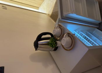 استديو هادئ بسرير ماستر 