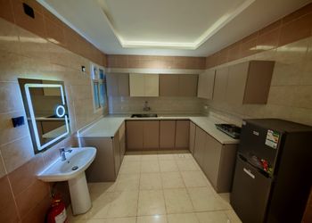 استديو هادئ بسرير ماستر 