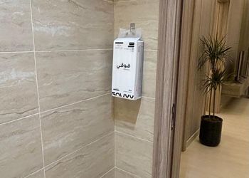 شقة بغرفتين نوم وصالة 