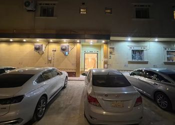 استديو بسرير ماستر وجلسة جانبية