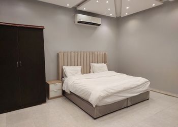 شاليه بمسطح اخضر