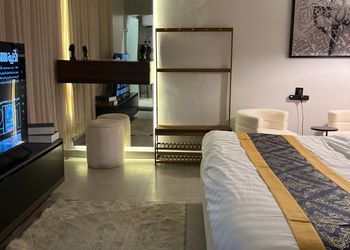 استديو هادئ بدخول ذاتي 