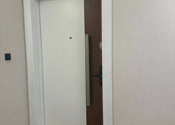 استديو بدخول ذاتي وسرير مريح 