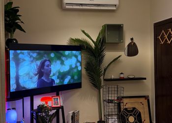 استديو بسرير ماستر