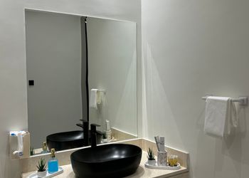 استديو بسرير ماستر ودخول ذاتي