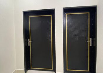 شقة بغرفة معيشة وغرفتين نوم 