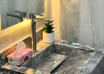 استديو بسرير ماستر