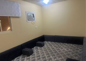 استراحة بجلسة خارجية و مجالس